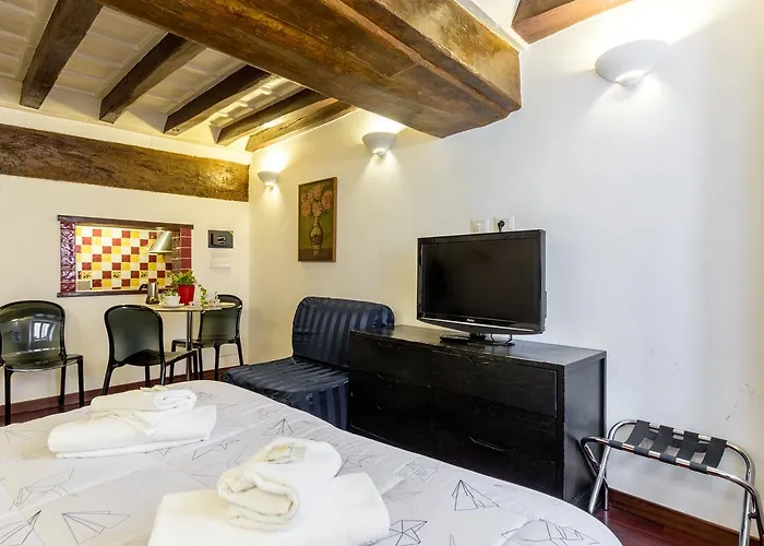 Apartament Trastevere *